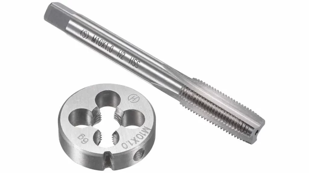 An image of a Machine Screw Tap made from HSS, with its threads and dimensions clearly labelled for reference.